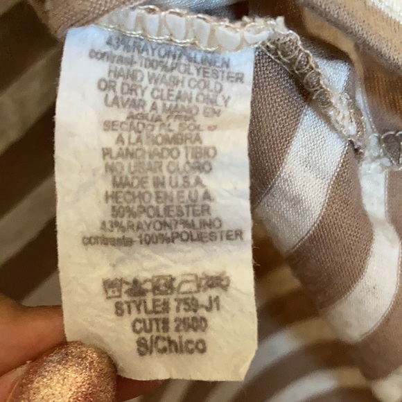 🔥3FOR$30🔥 Beige striped top - Picture 3 of 4